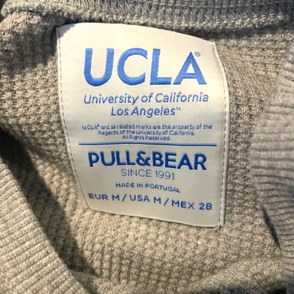 UCLA Thermal Boxy Long Sleeve Top 🤍 - Picture 7 of 9